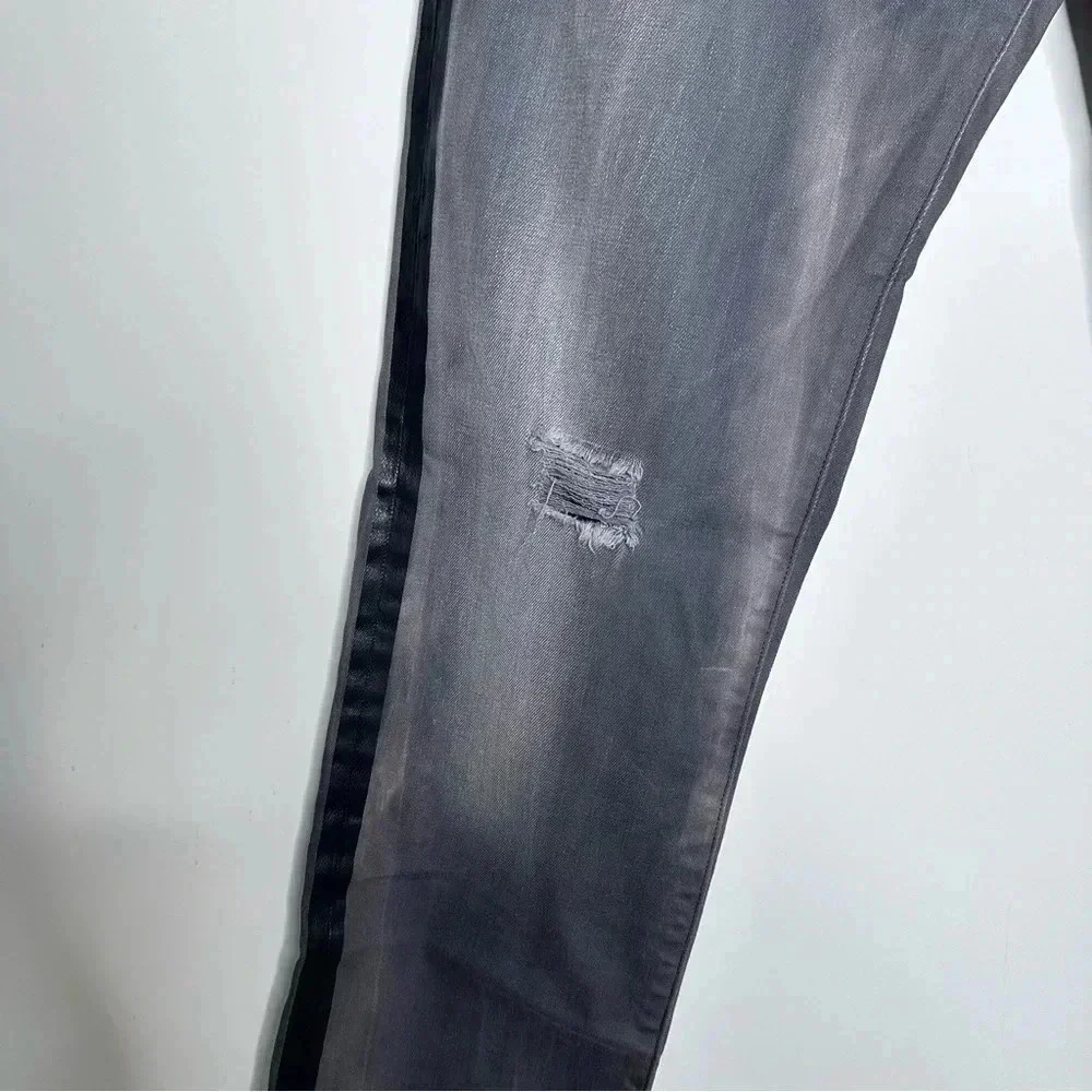 True Religion Mens Gray Rocco Relaxed Skinny Light Distressed Side Stripe Jeans